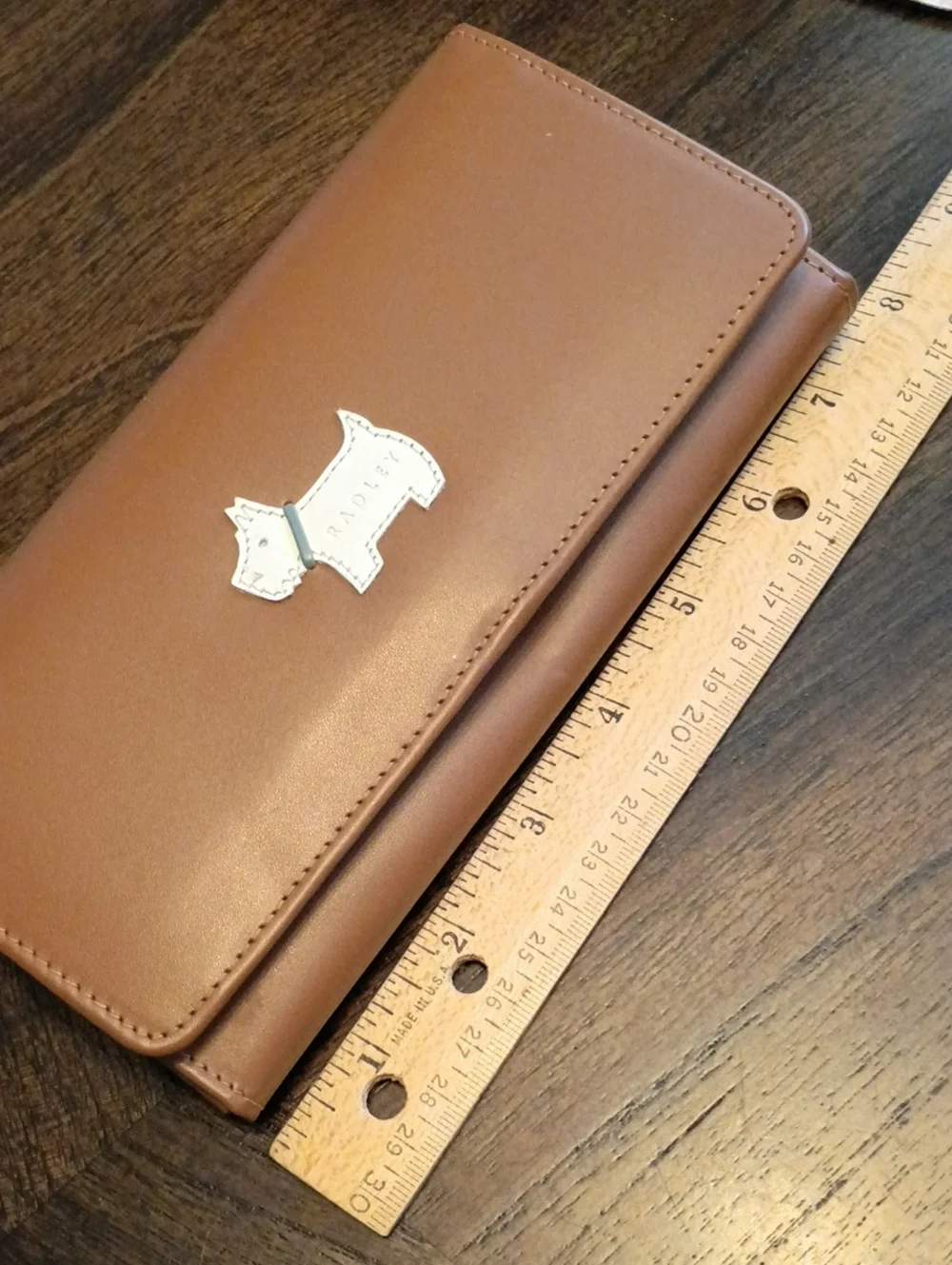 RADLEY LONDON sleek tan